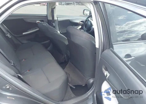 2011 Toyota Corolla z USA, uszkodzony, nr VIN 2T1BU4EE0BC558819